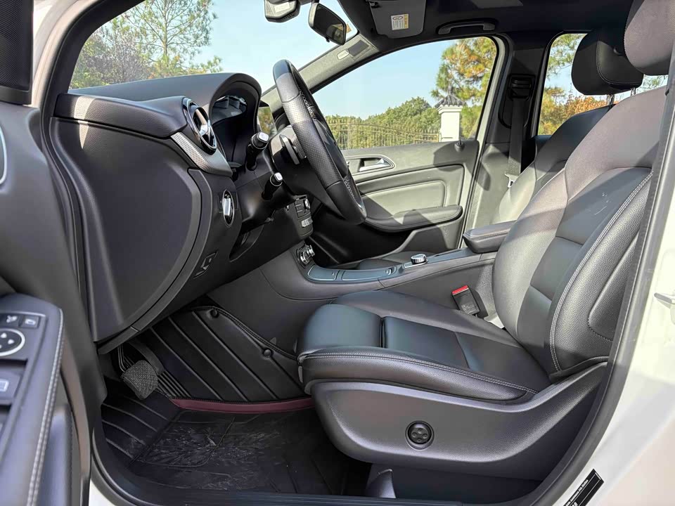 Mercedes-Benz Class B