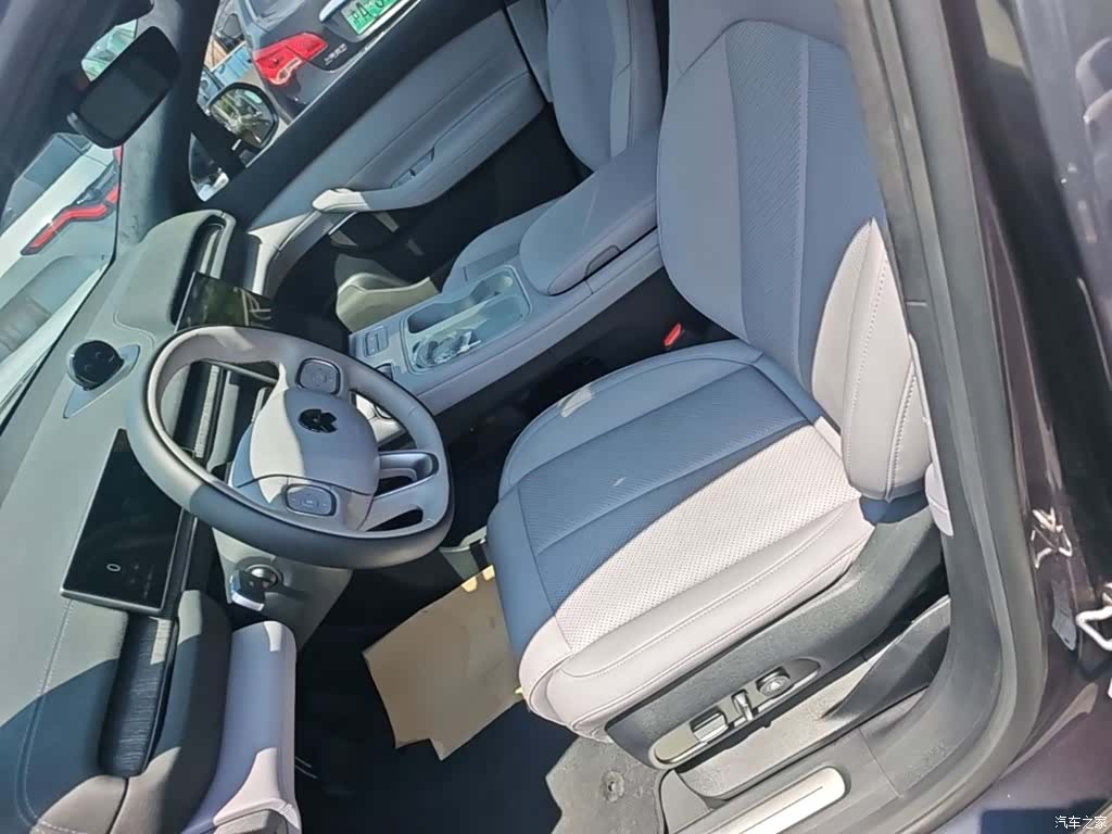 NIO ES6, 2024 15