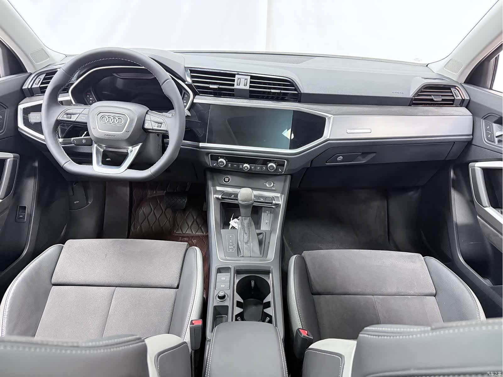 Audi Q3, 2023 8