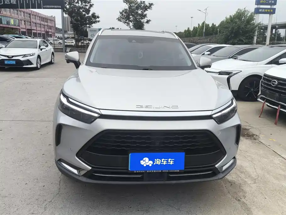 BAIC Beijing X7
