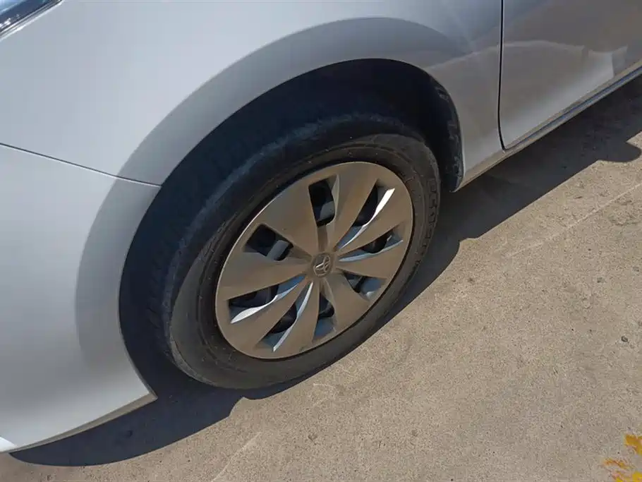 Toyota YARiS L Zhixuan