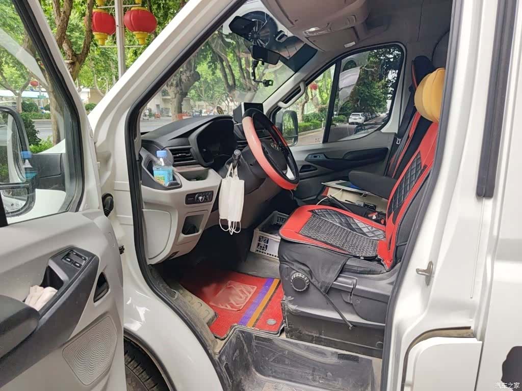Maxus V90, 2021 14