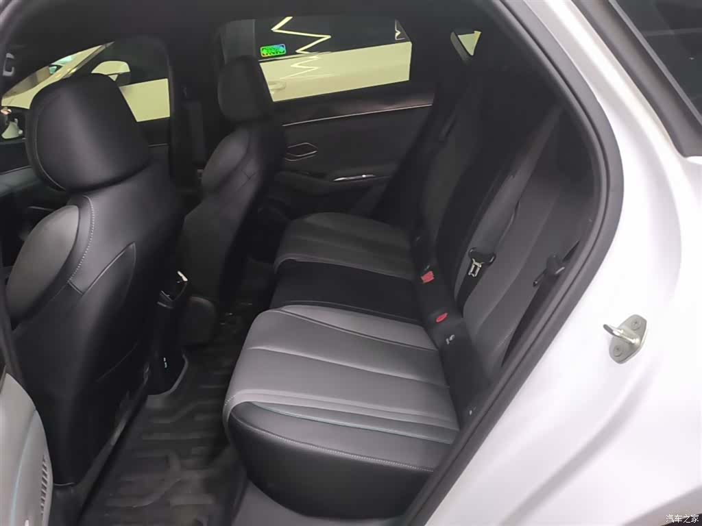 BYD Qin, 2025 17