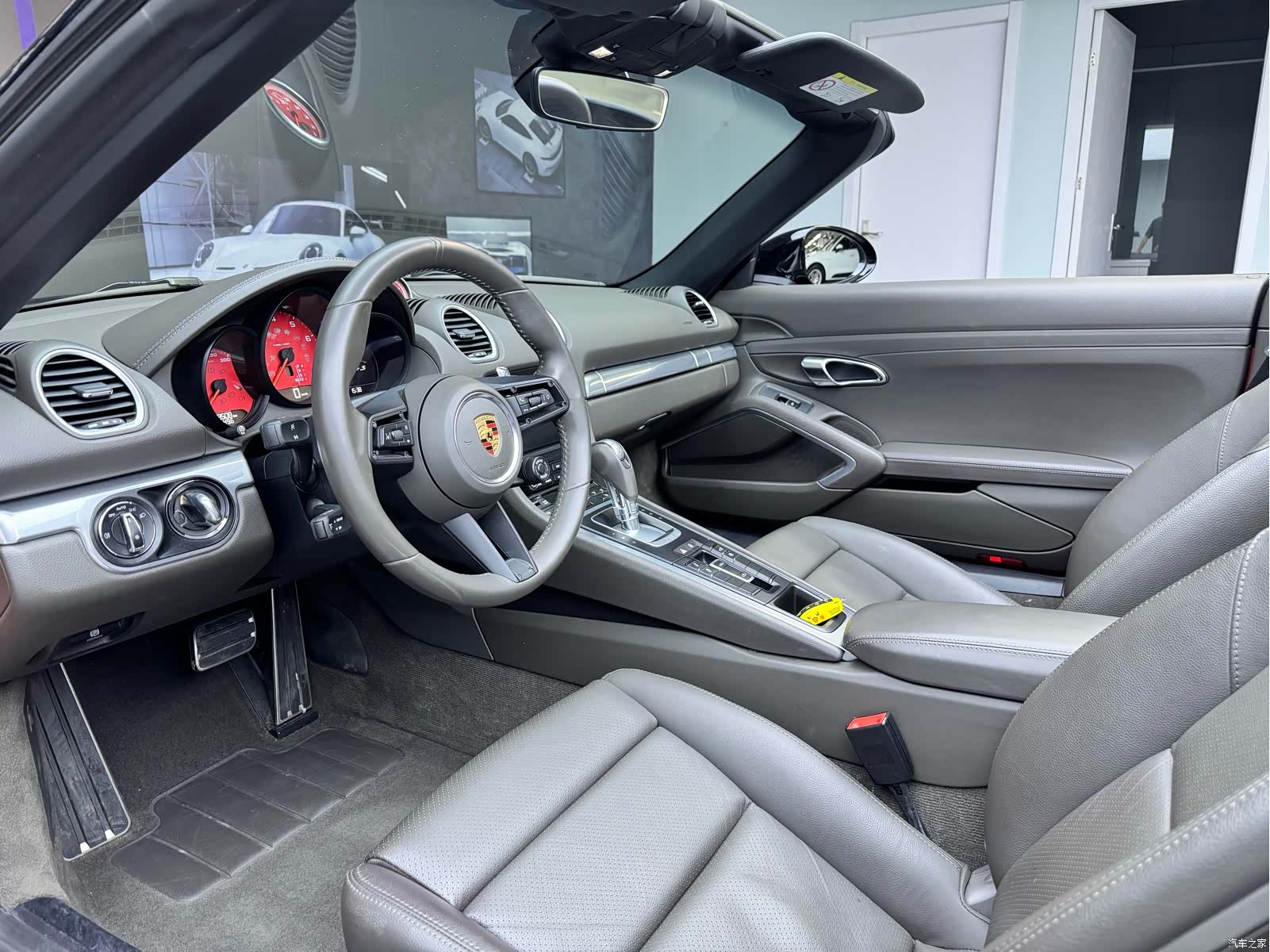 Porsche Boxster, 2017 7