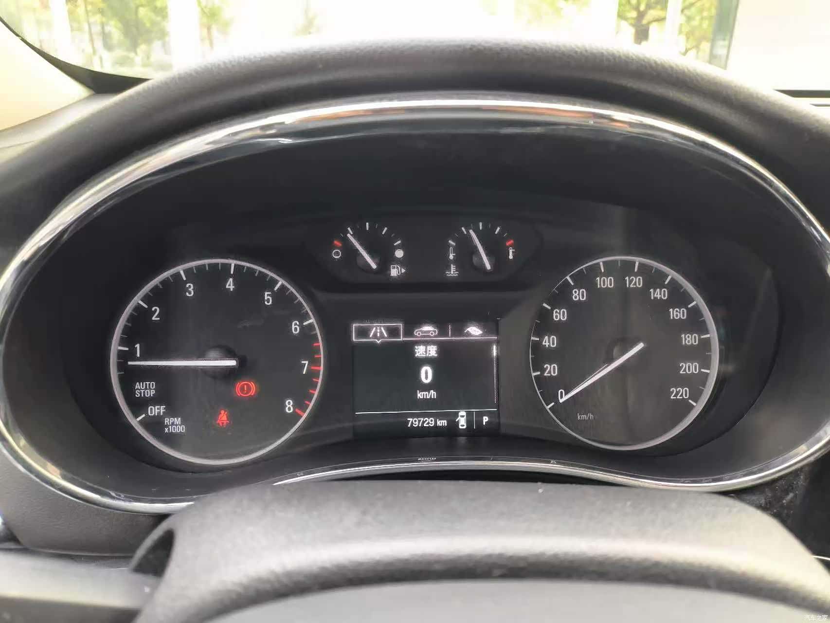Buick Encore, 2018 9
