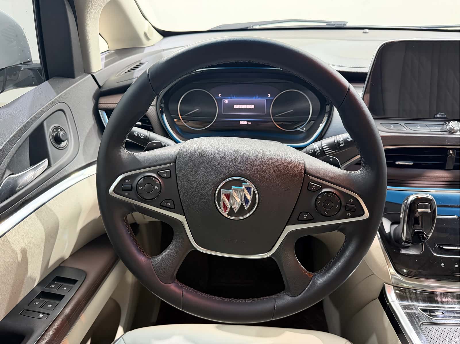 Buick GL8, 2022 11