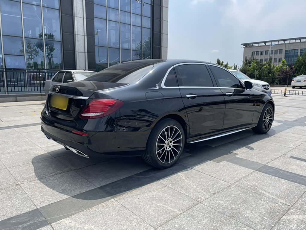 Mercedes-Benz E-Class, 2018 9