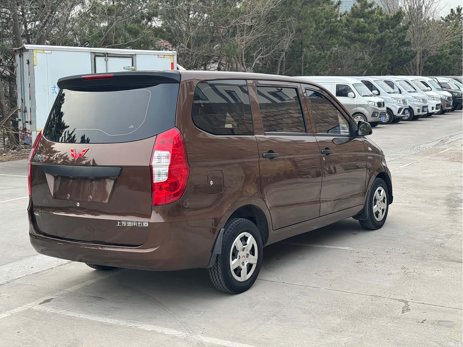 Wuling Hongguang, 2018 все фото