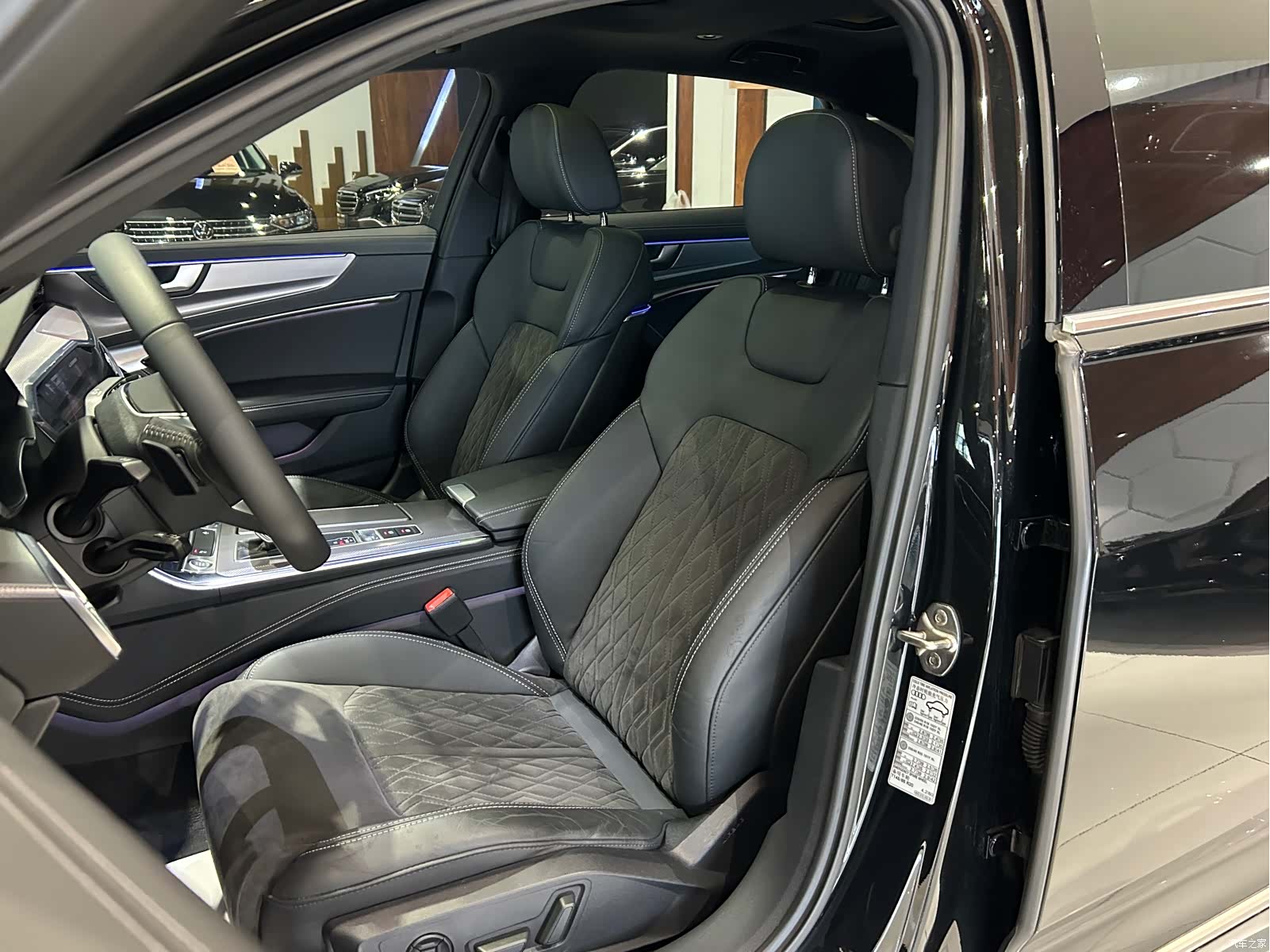 Audi A6L, 2020 14