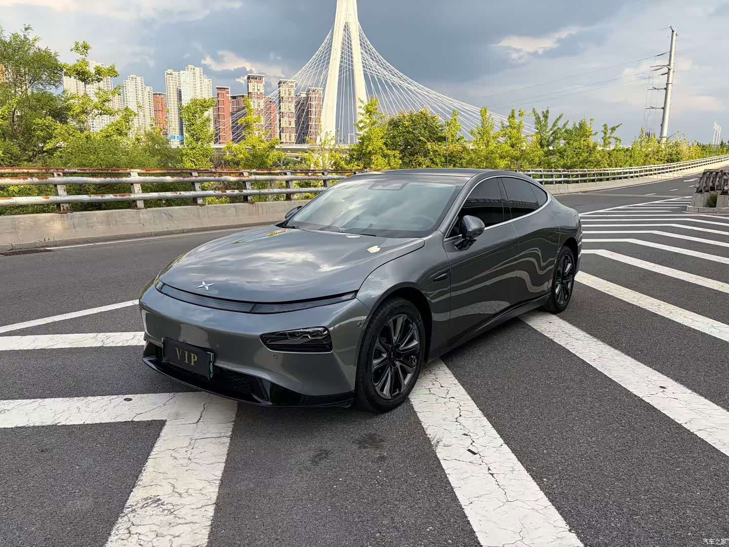 Xpeng P7, 2023 1