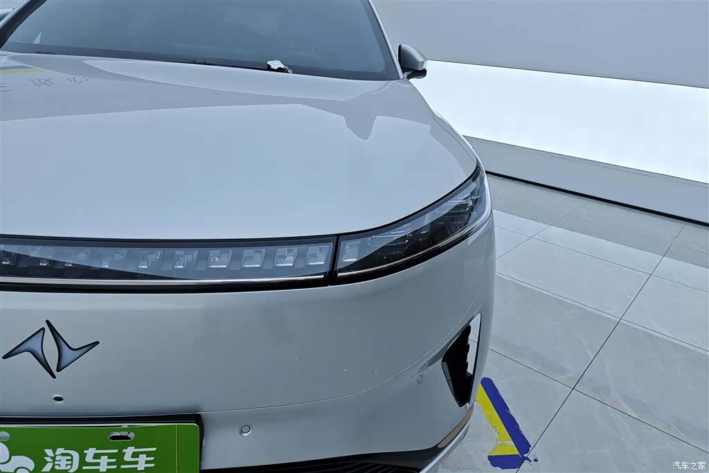 DongFeng eπ008, 2024 все фото