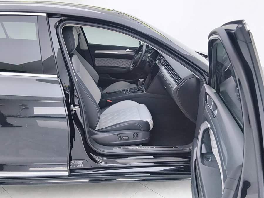 Volkswagen Magotan 2024, фото 8