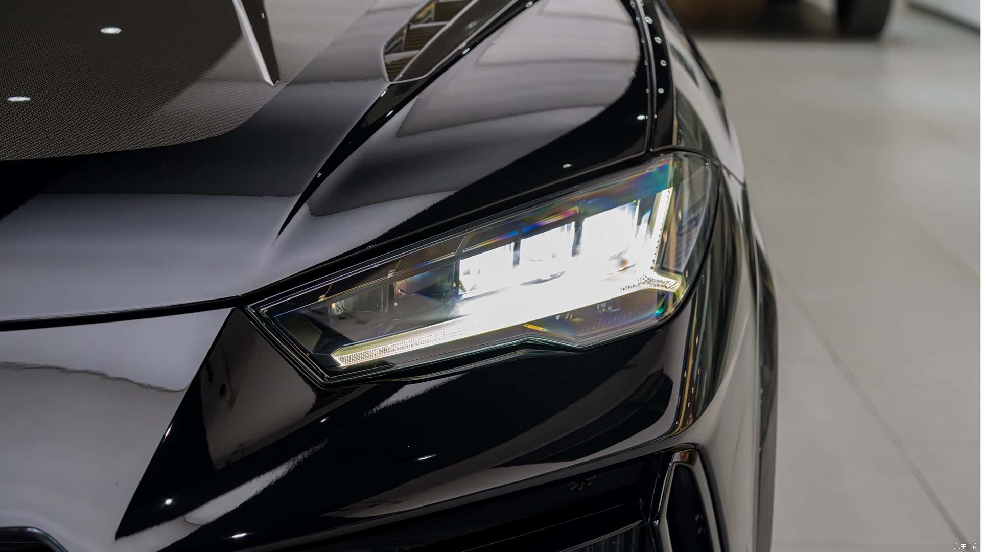 Lamborghini Urus, 2023 23