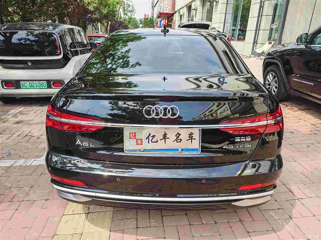 Audi A6L, 2023 все фото