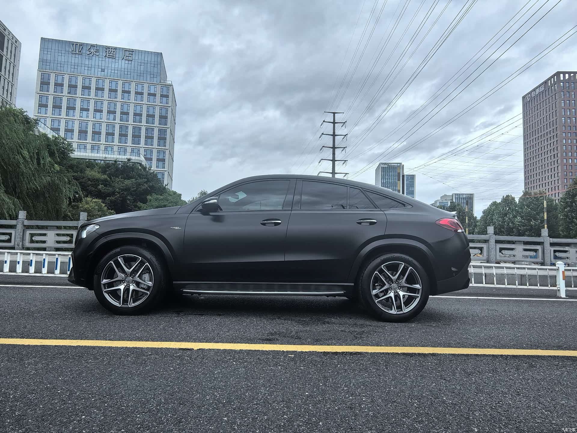 Mercedes-Benz GLE, 2023 3
