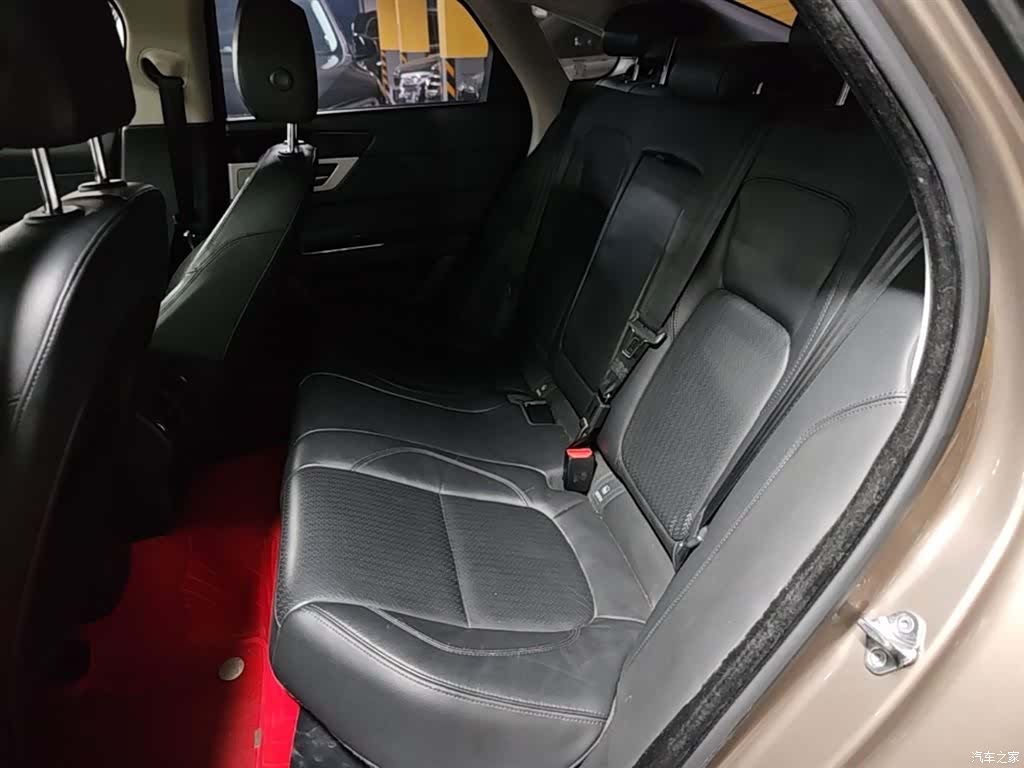 Jaguar XF, 2016 17