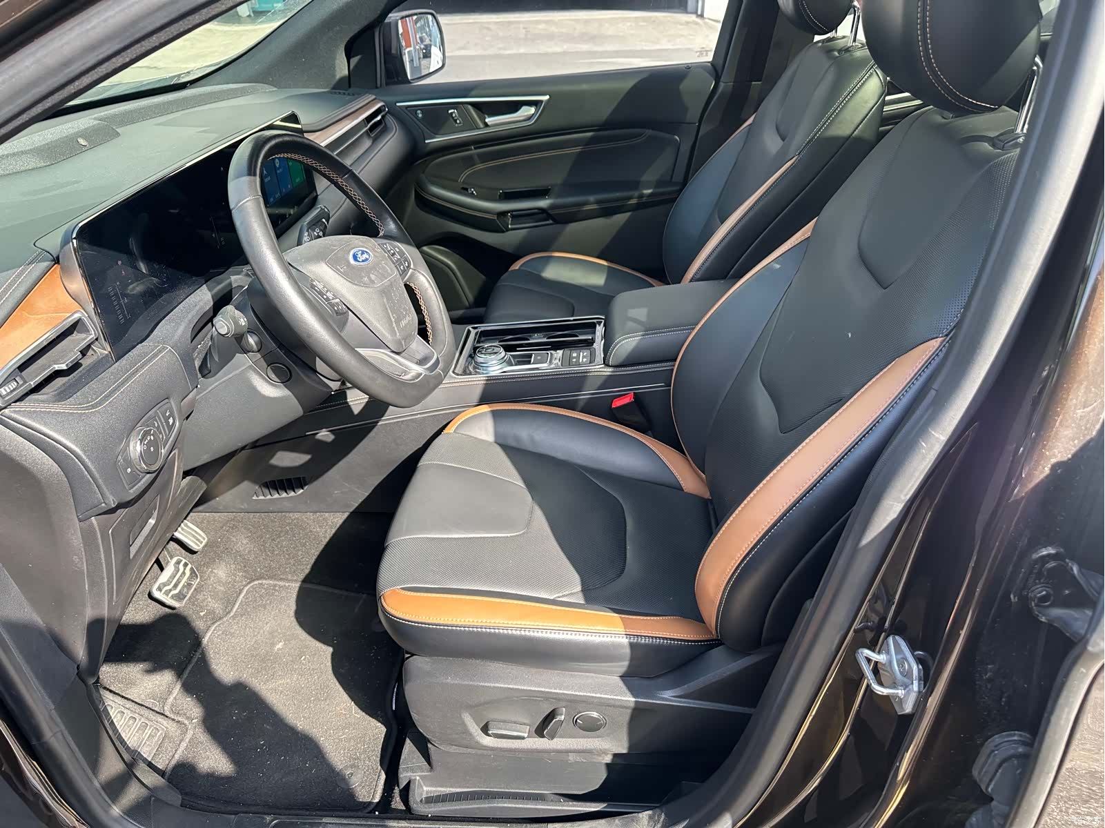 Ford Edge, 2021 13