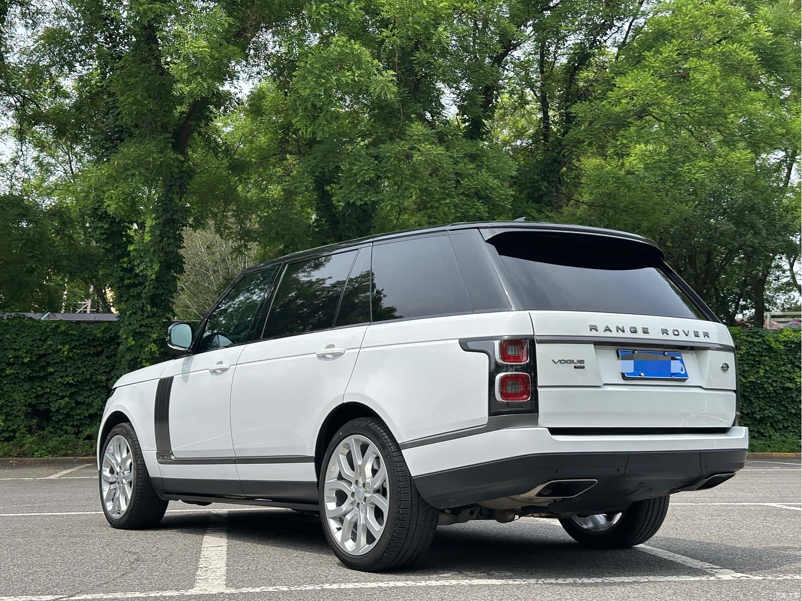 Land Rover Range Rover, 2022 16