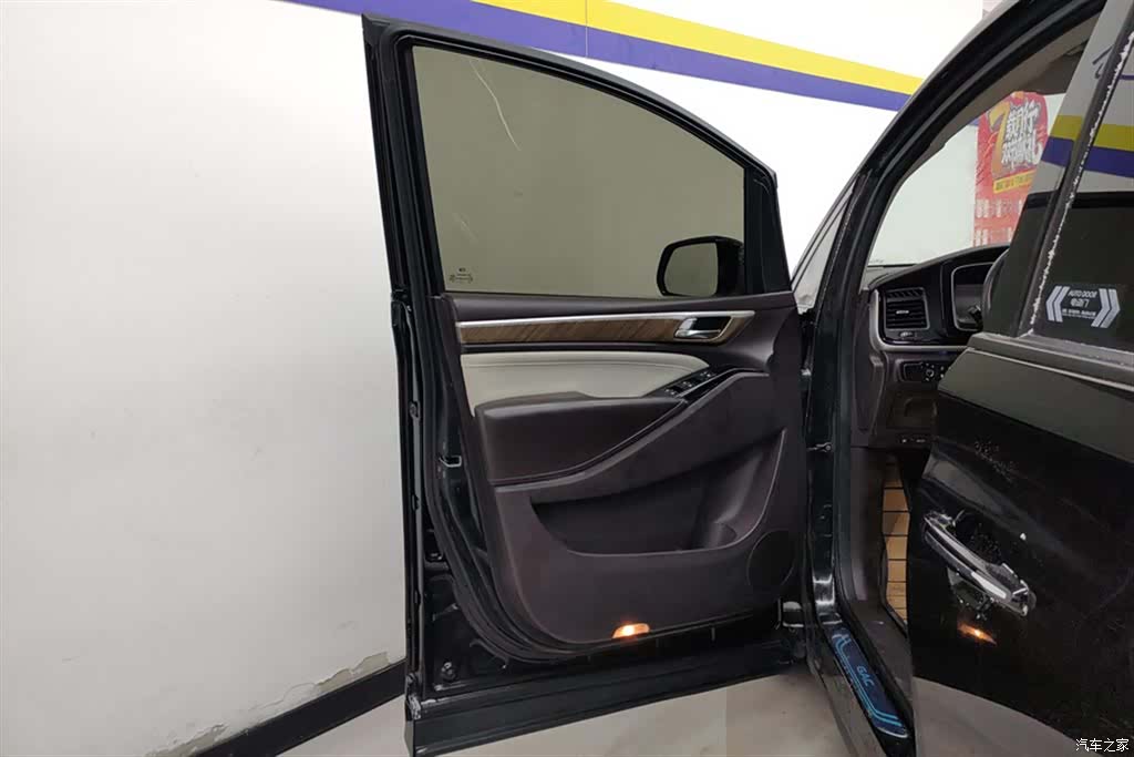 Trumpchi M8, 2021 7