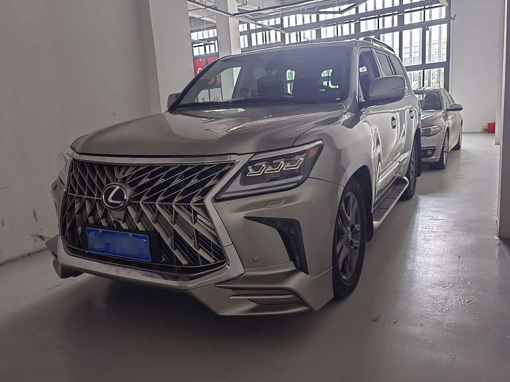 Lexus LX 2016 570 Luxury
