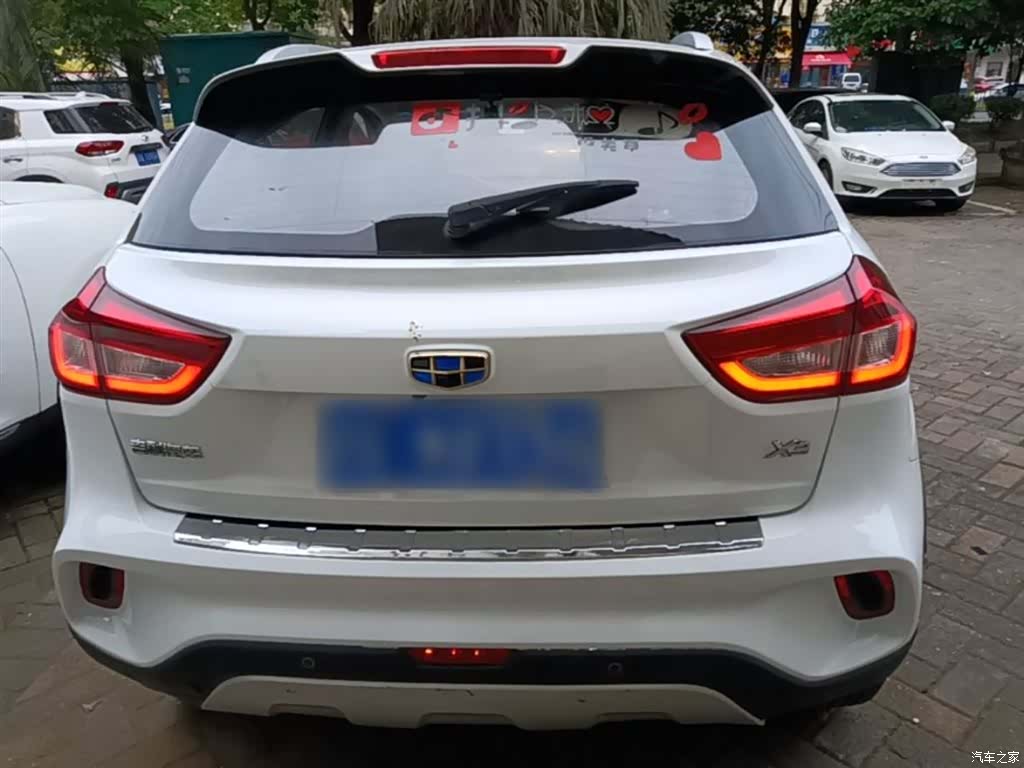 Geely X3, 2017 6