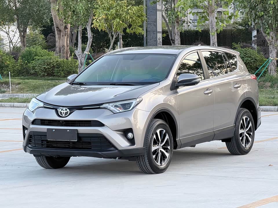 Toyota RAV4 Rongfang