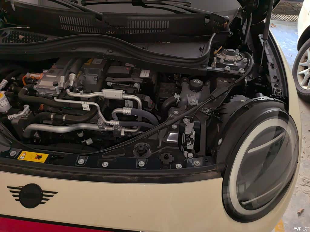 Mini Cooper, 2024 22
