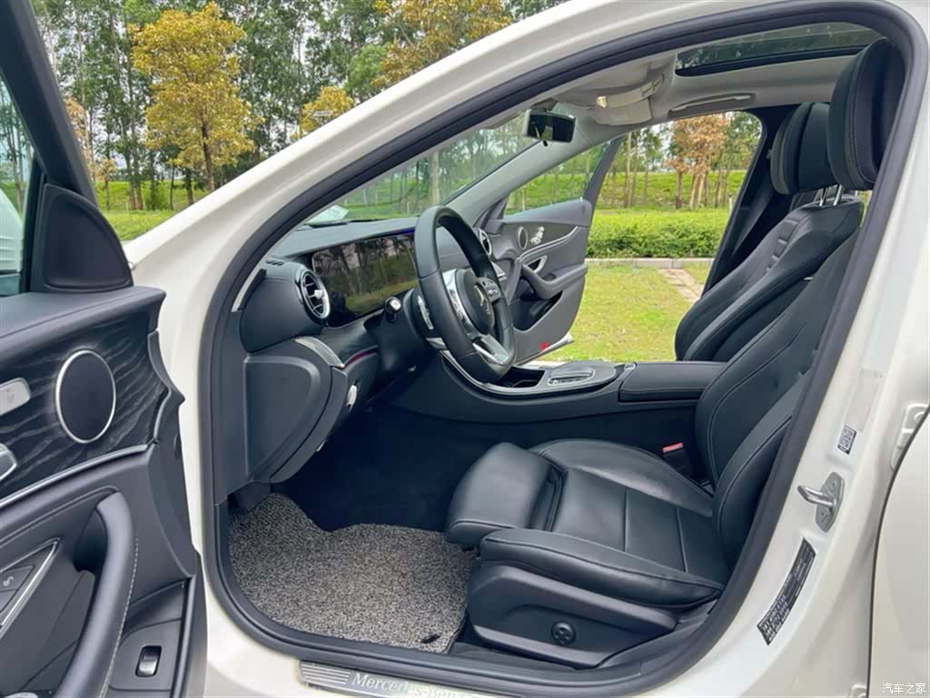 Mercedes-Benz E-Class, 2019 17