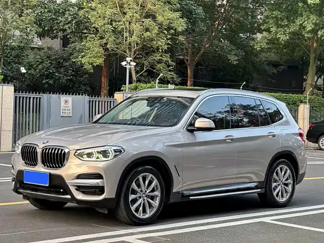 BMW X3 2021 — купить из Китая под заказ