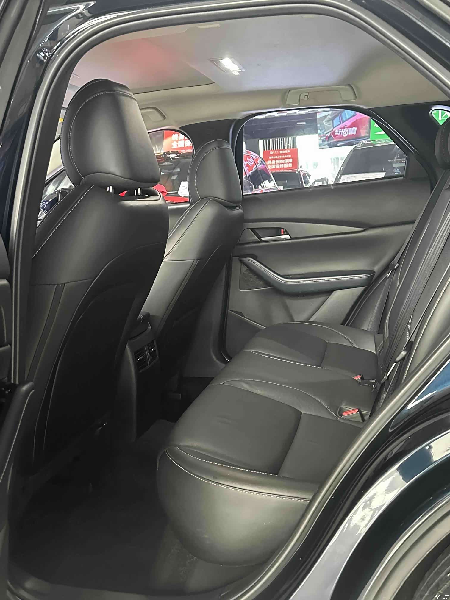 Mazda CX-30, 2022 21