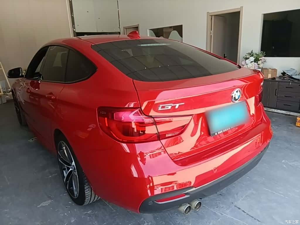 BMW 3 Series, 2018 все фото