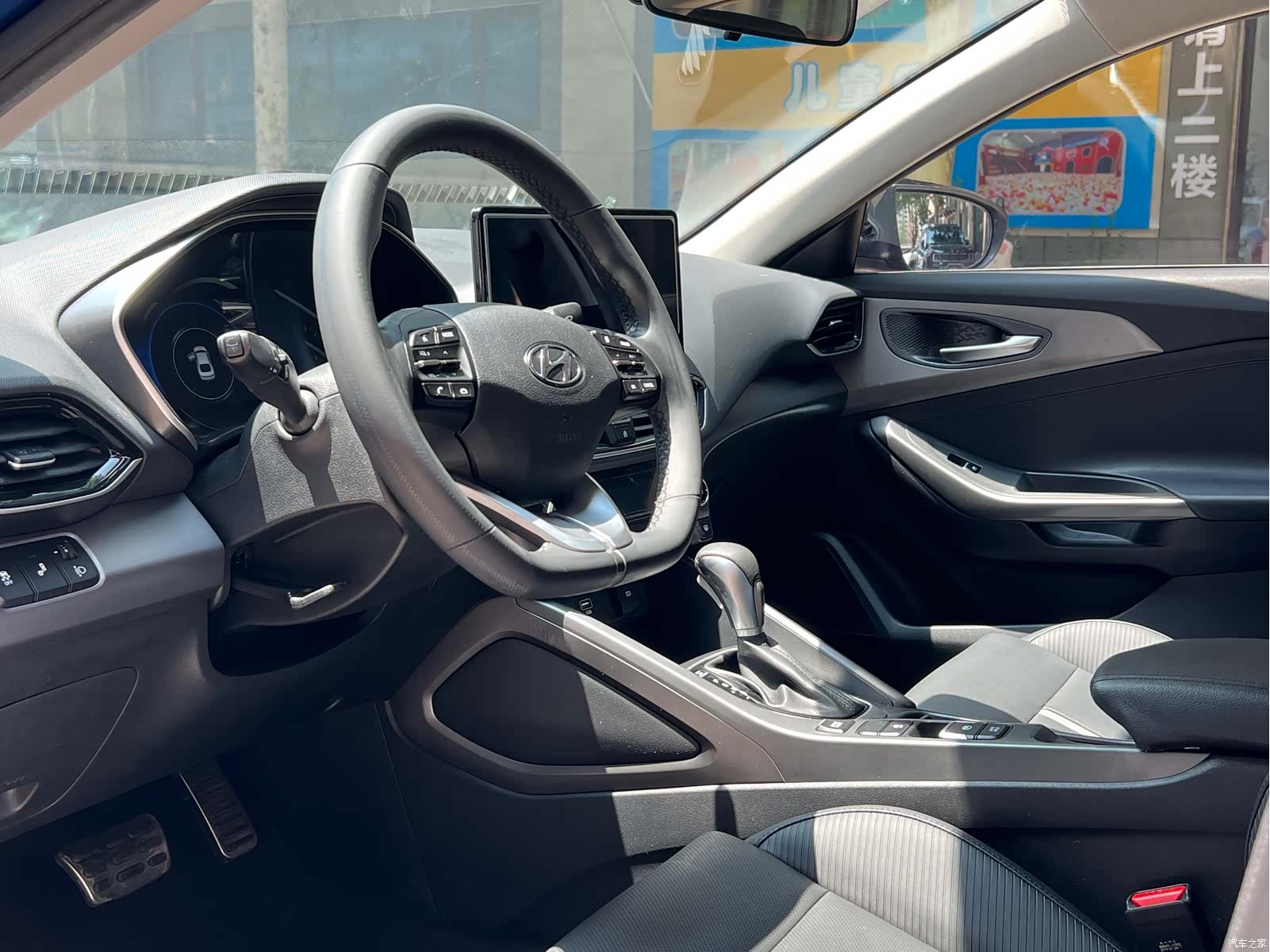 Hyundai Lafesta, 2019 13