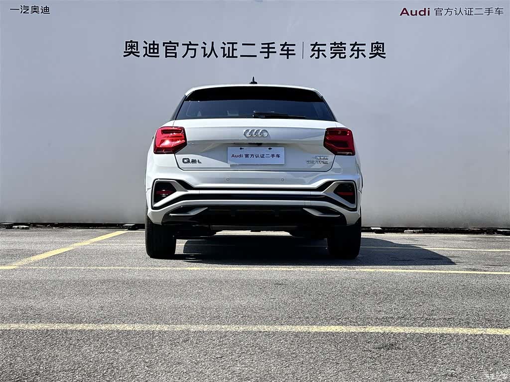 Audi Q2L, 2024 все фото