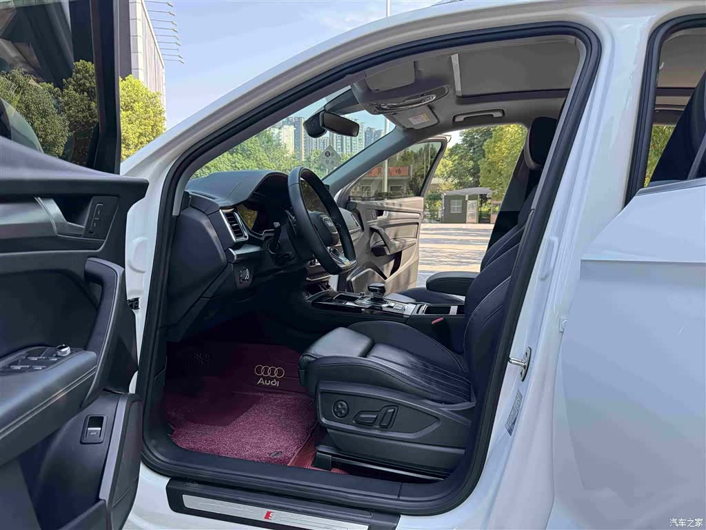 Audi Q5L, 2022 15