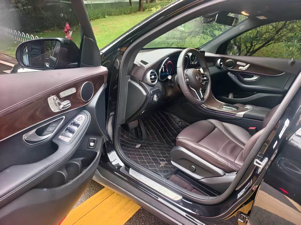 Mercedes-Benz GLC Mercedes-Benz GLC