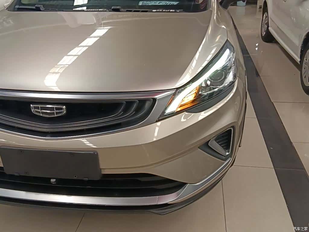 Geely Emgrand, 2019 24
