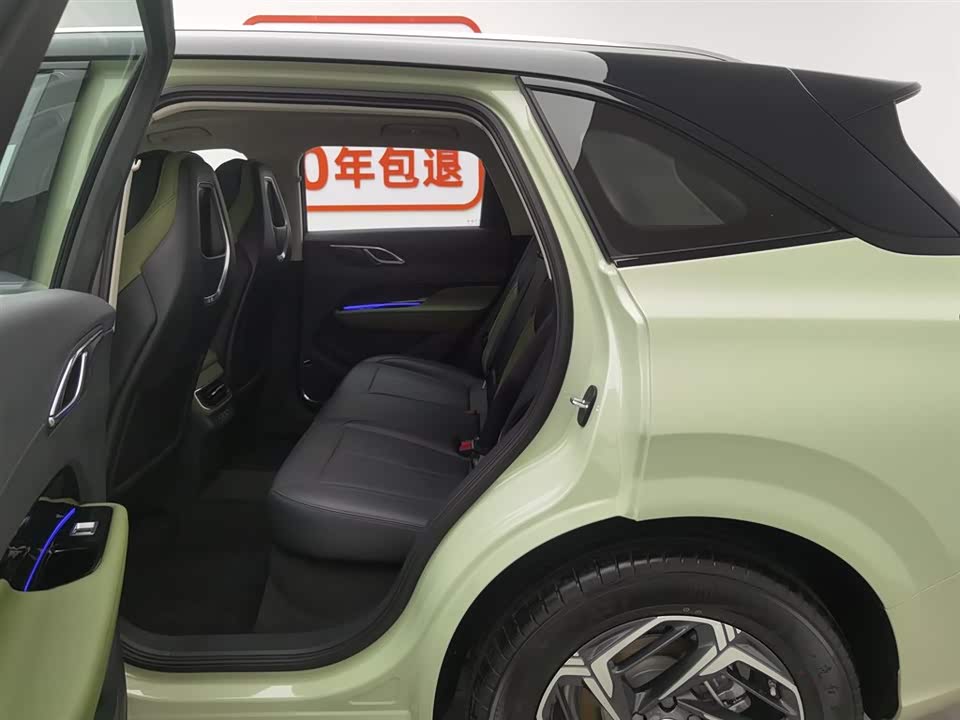 Hongqi HS3
