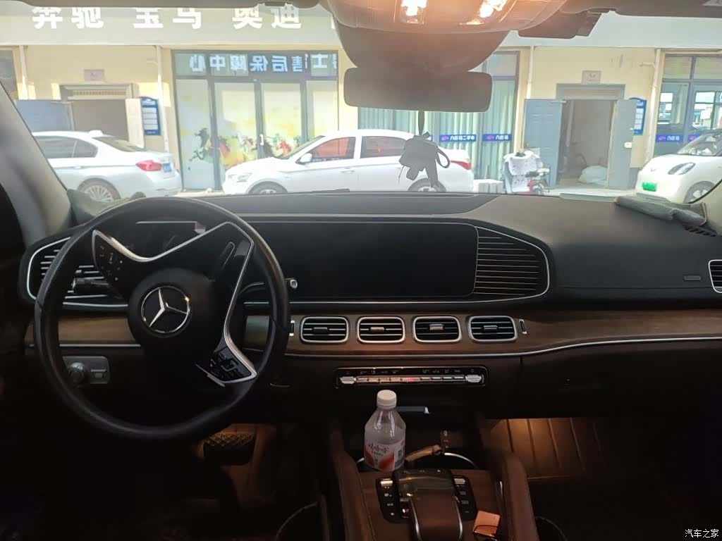 Mercedes-Benz GLE, 2024 3