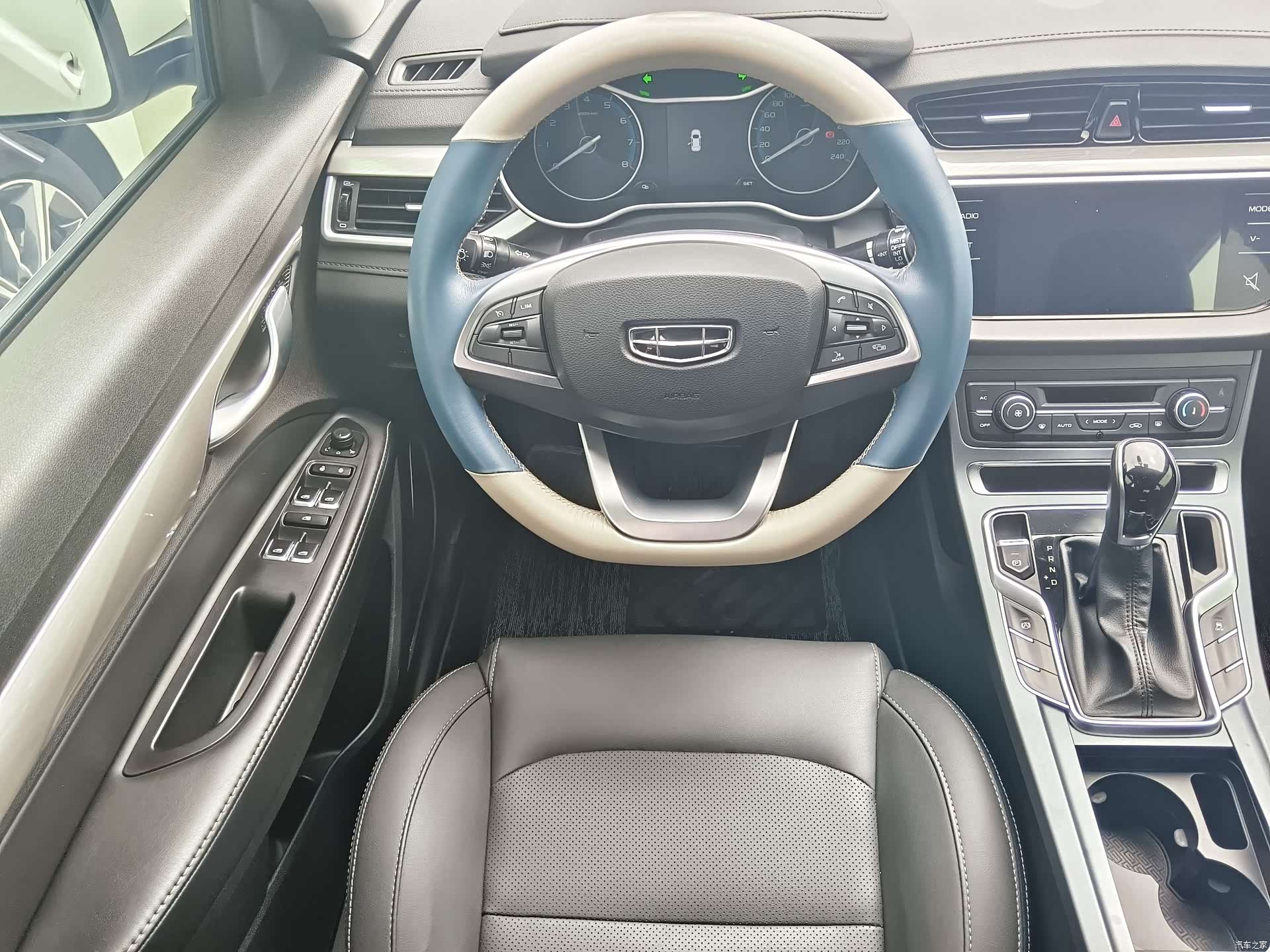 Geely Emgrand, 2020 все фото