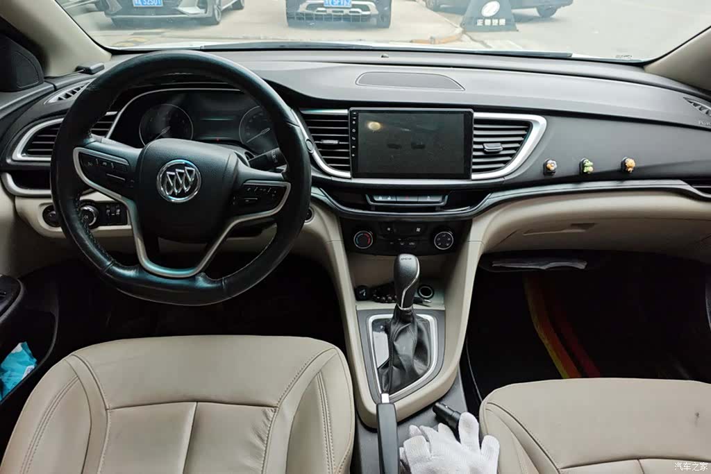 Buick V, 2018 12
