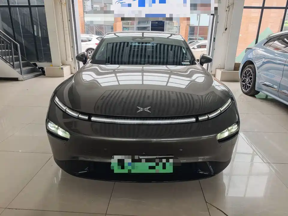 XPENG P7