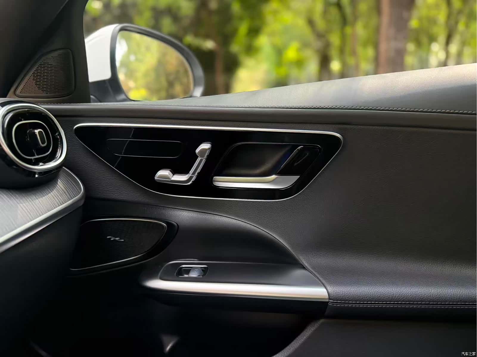 Mercedes-Benz C-Class, 2022 11