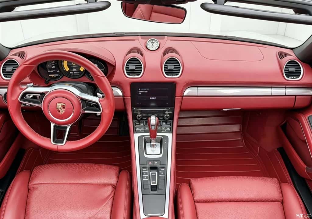 Porsche Boxster, 2017 все фото