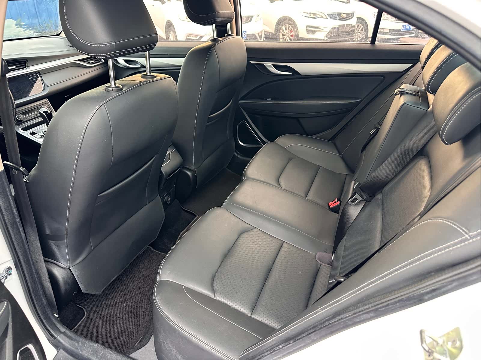 Geely Emgrand, 2018 8
