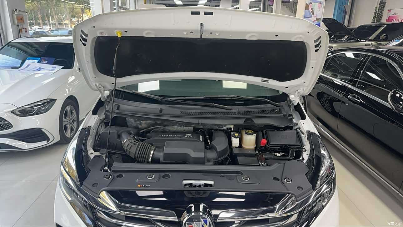Buick GL8, 2023 21