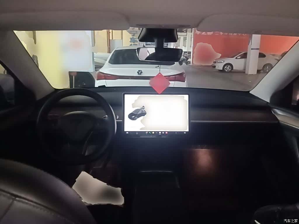 Tesla Model Y, 2021 10