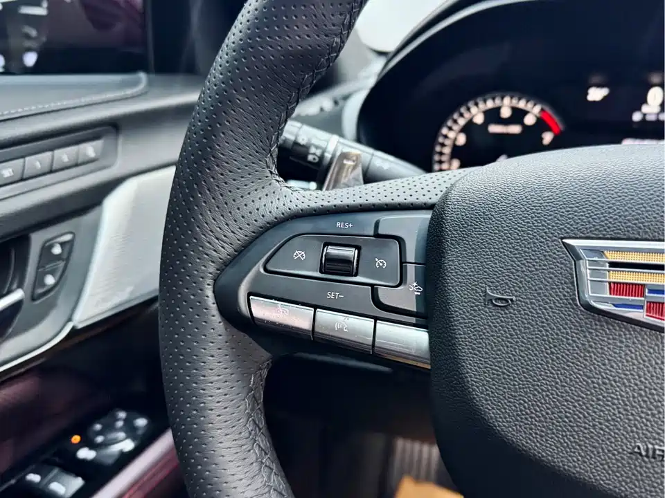 Cadillac CT4