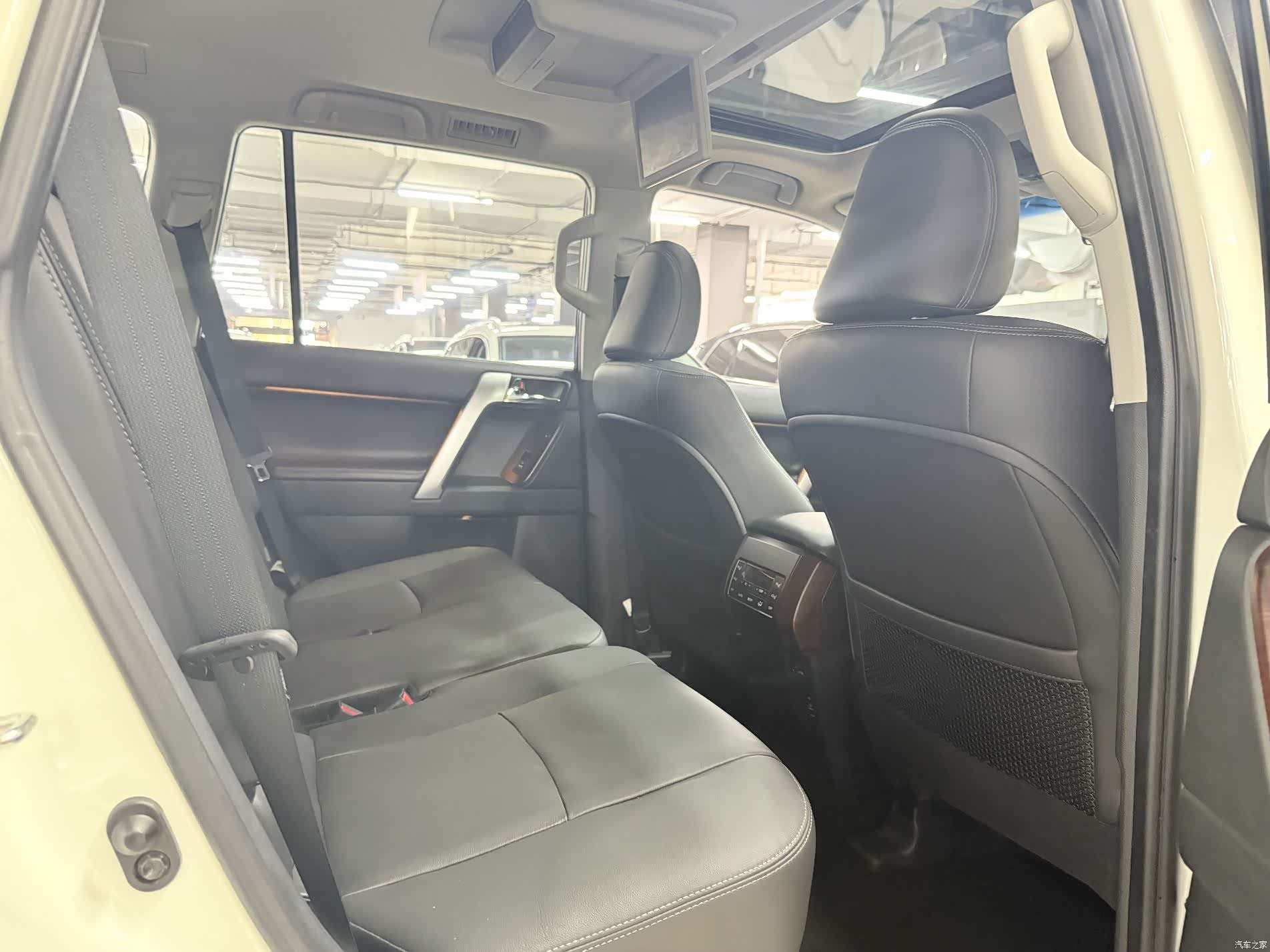 Toyota Prado, 2017 11