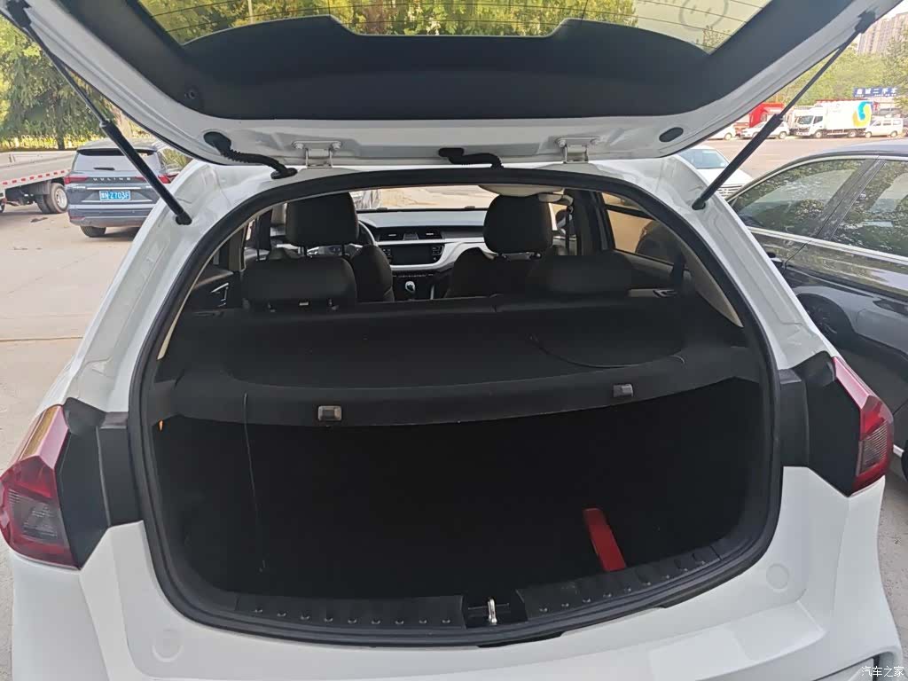 Geely X3, 2021 15