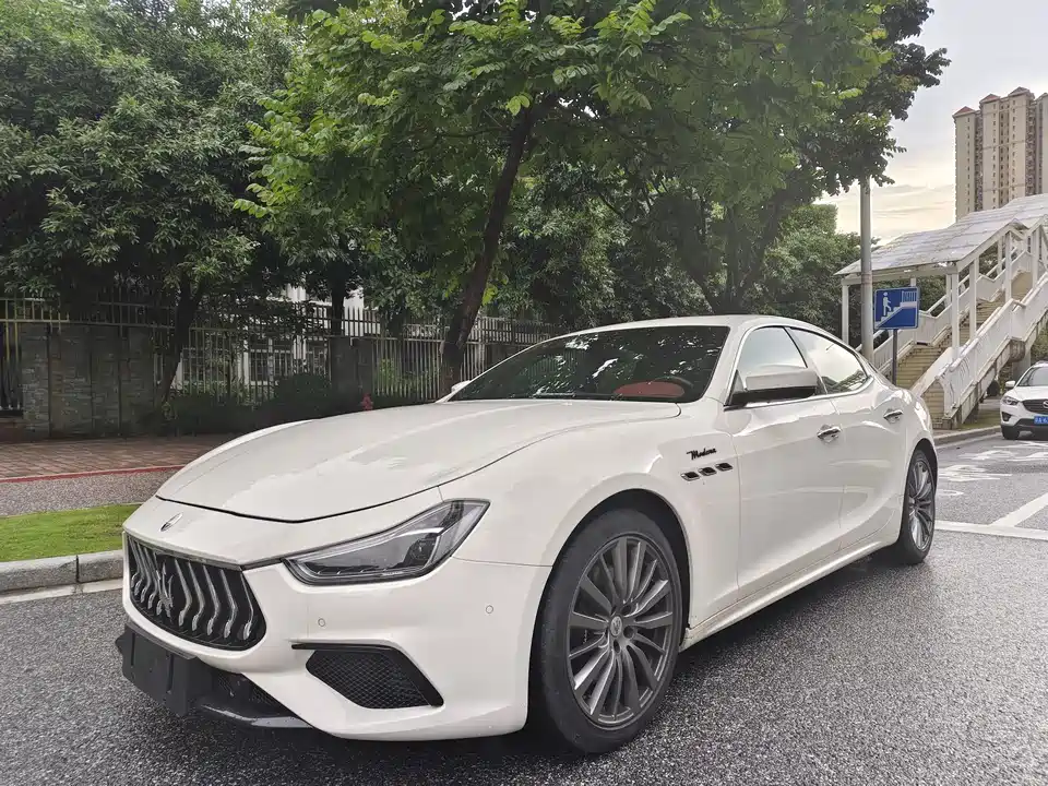 Maserati Ghibli